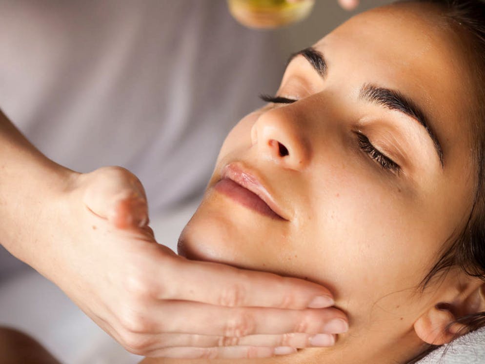 Mandatory Credit: Photo by Garo/Phanie/REX/Shutterstock (2020273vp)
Model released - Facial massage.
Various

When: 15 Jun 2012
Credit: Rex Features

**Only available for use by prior agreement**