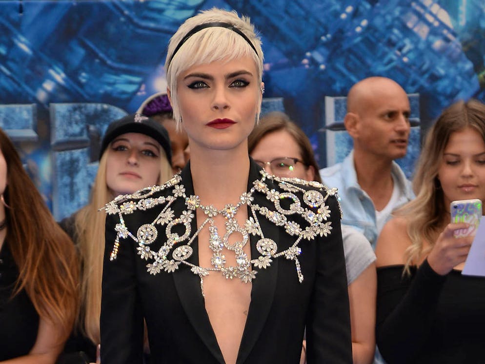 Cara Delevingne arrives at Valerian Premiere in Leicester Square
Featuring: Cara Delevingne
Where: London, United Kingdom
When: 25 Jul 2017
Credit: Tony Oudot/WENN