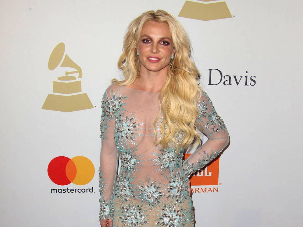 Clive Davis pre-Grammy Gala & Salute to Industry Icons honoring Debra l. Lee at the Beverly Hilton Hotel - Arrivals
Featuring: Britney Spears
Where: Los Angeles, California, United States
When: 11 Feb 2017
Credit: FayesVision/WENN.com