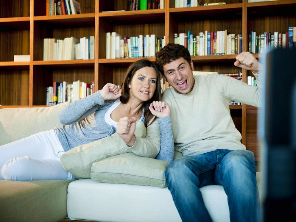 Young couple celebrating while watching TV.
When: 18 Oct 2010
When: 18 Oct 2010
**Only for use by WENN CPS**