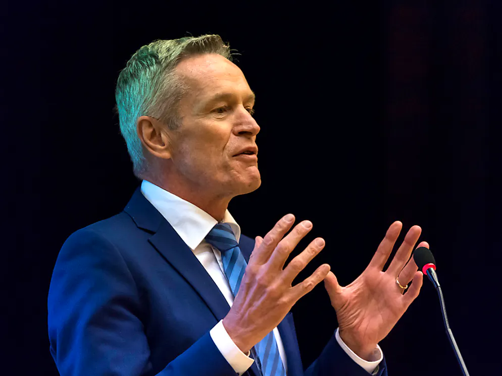 Werner Luginbuehl: voler aumentare l'età di pensionamento senza chiare soluzioni è solo ciniscmo.