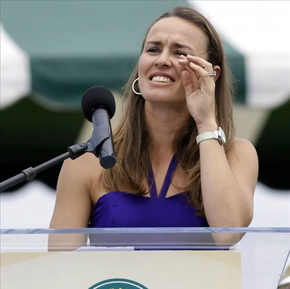 Tennis: la Hingis parla del suo ritiro