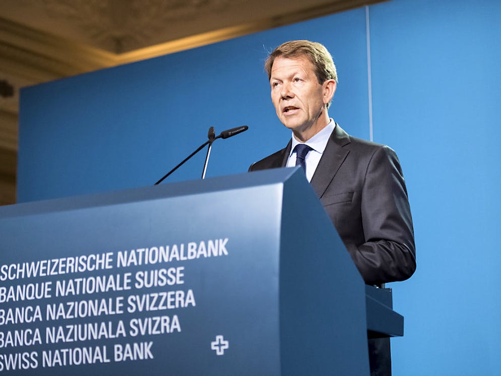 BNS: vi sono rischi di bolla immobiliare in Svizzera. Fritz Zurbrügg mette in guardia da bolla immobiliare.