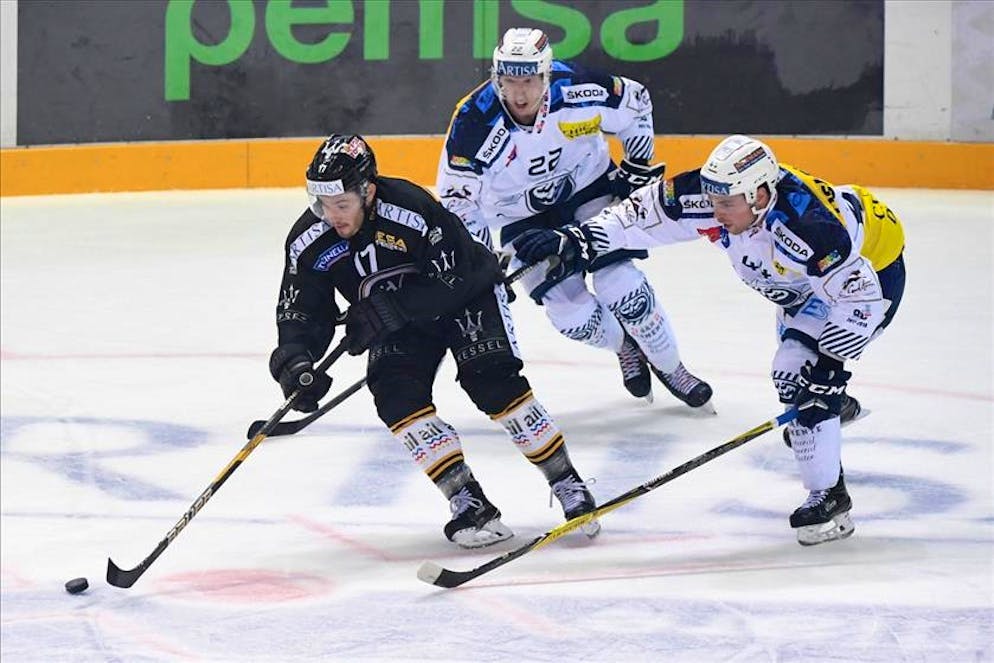 Hockey: al Lugano il terzo derby
