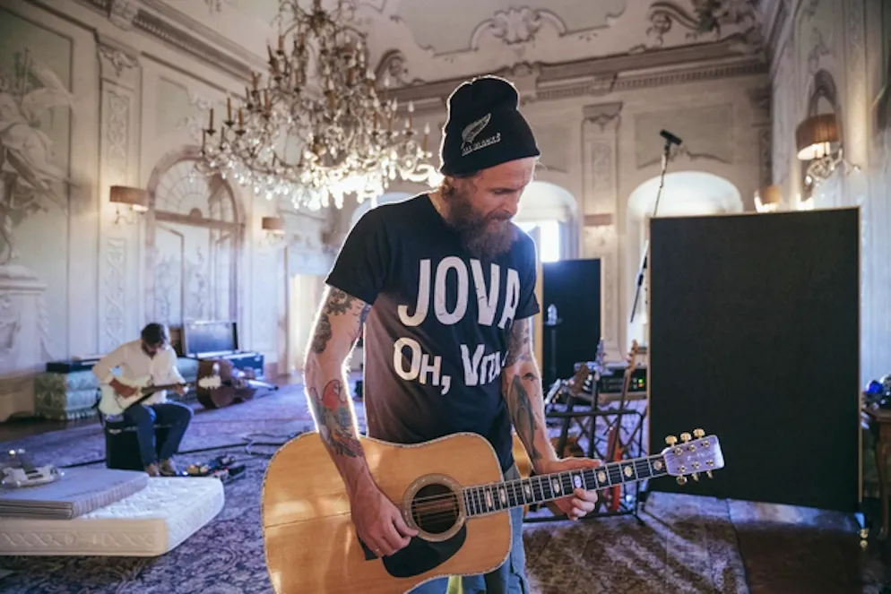 Jovanotti, con Oh, vita! messo a nudo