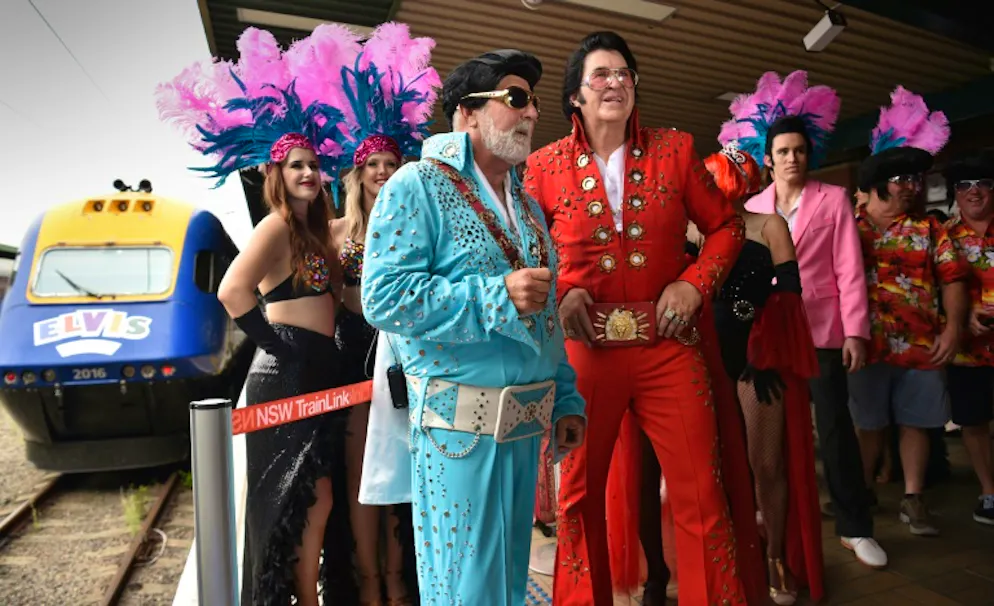 Australie: les fans d'Elvis fêtent son anniversaire