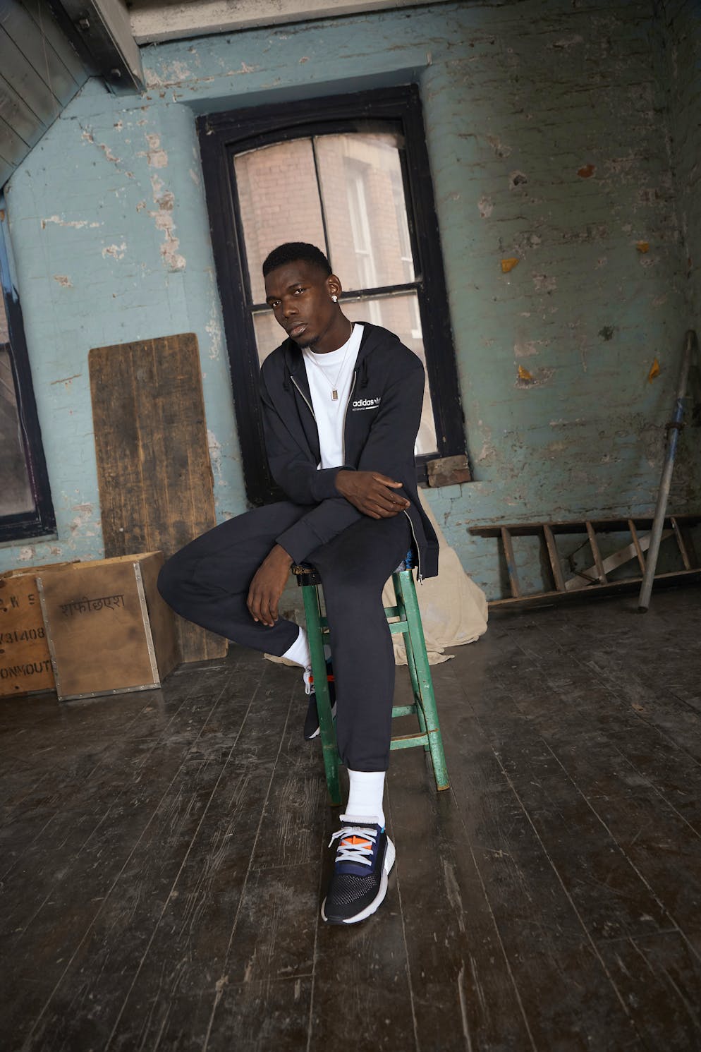 Adidas Originals a fait appel à l'actuel champion du monde de football Paul Pogba pour incarner les nouvelles silhouettes de sa sneaker "P.O.D-S3.1".