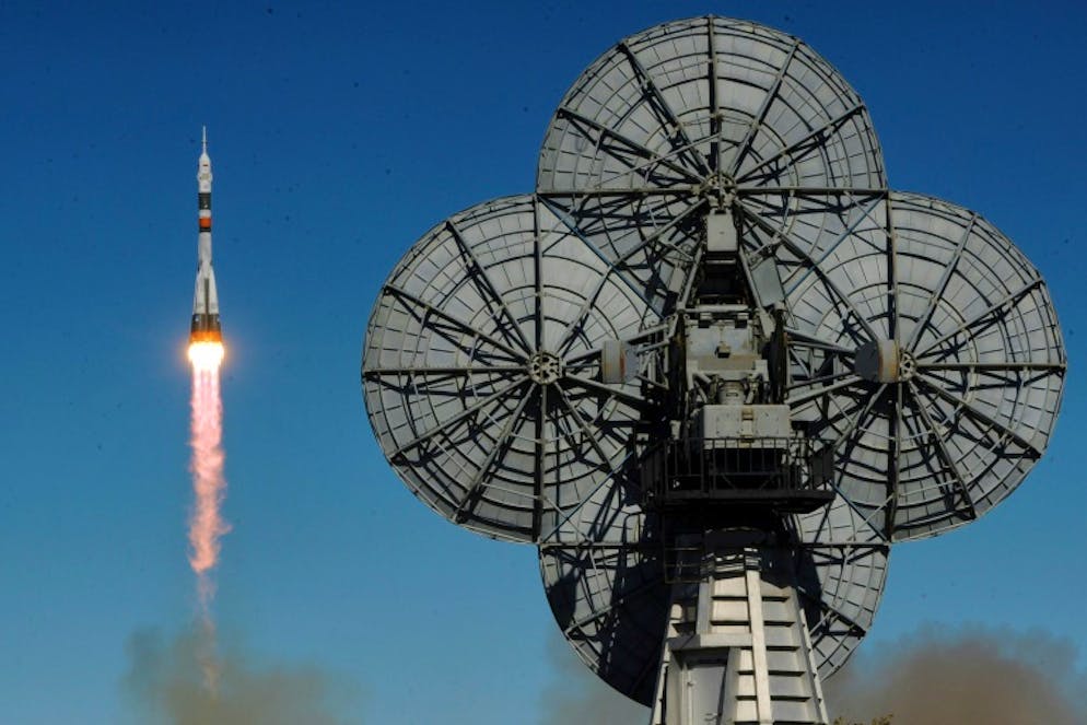 ISS: l'équipage de la fusée Soyouz indemne après son atterrissage d'urgence. L'astronaute américain Nick Hague et le Russe Alexeï Ovtchinine ont atterri au Kazakhstan après la défaillance d'un moteur de la fusée Soyouz qui devait les emmener vers l'ISS. Russia's Soyuz MS-10 spacecraft carrying the members of the International Space Station (ISS) expedition 57/58, Russian cosmonaut Alexey Ovchinin and L'astronaute américain ome in Baikonur on October 11, 2018.