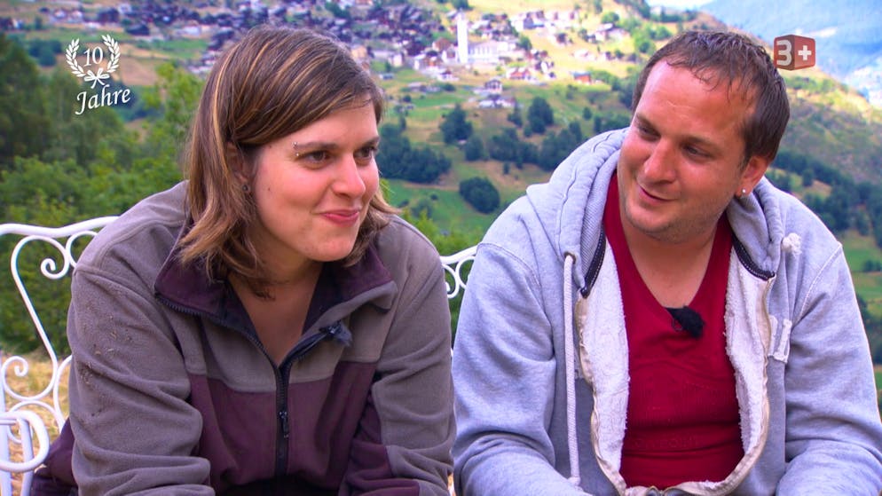 Ein Kuss und viele Freudentränen bei «Bauer, ledig, sucht...». Allerdings hatte Walliser Dominik noch immer Mühe, mit Bernerin Daniela ins Gespräch zu kommen. «Ich möchte ihn weiter kennenlernen», sagt sie zwar, könnte es aber durchaus noch deutlicher zeigen.