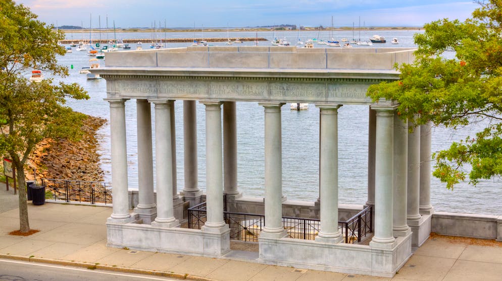 Fiktive Orte: Sehenswürdigkeiten, die es gar nicht gibt. Plymouth Rock: An diesem Strand in Maryland sollen 1602 die Pilgerväter mit der «Mayflower» erstmals einen Fuss auf amerikanischen Grund gesetzt haben.