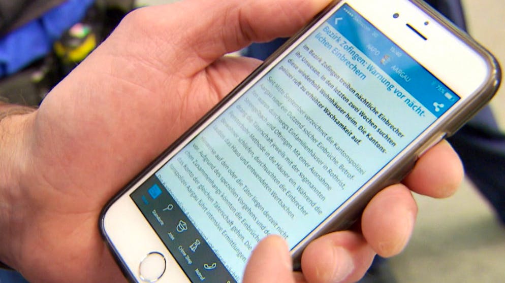 «Polizei der Zukunft»: Die Bilder zur Doku. Die Polizei Aargau setzt schon heute auf Alarm-Software, die auch auf Smartphones zum Einsatz kommt.