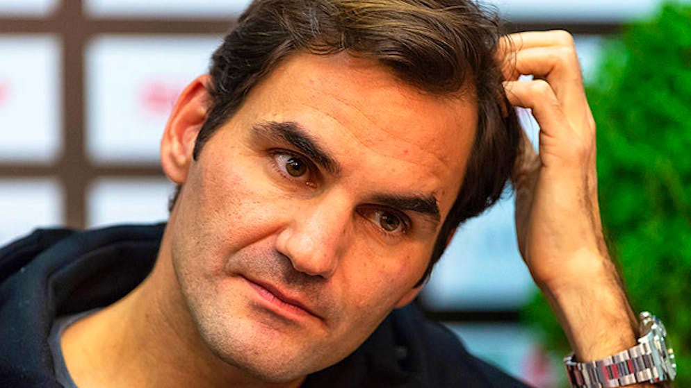 Roger Federer a révélé qu'il s'était blessé à la main droite en juin dernier.