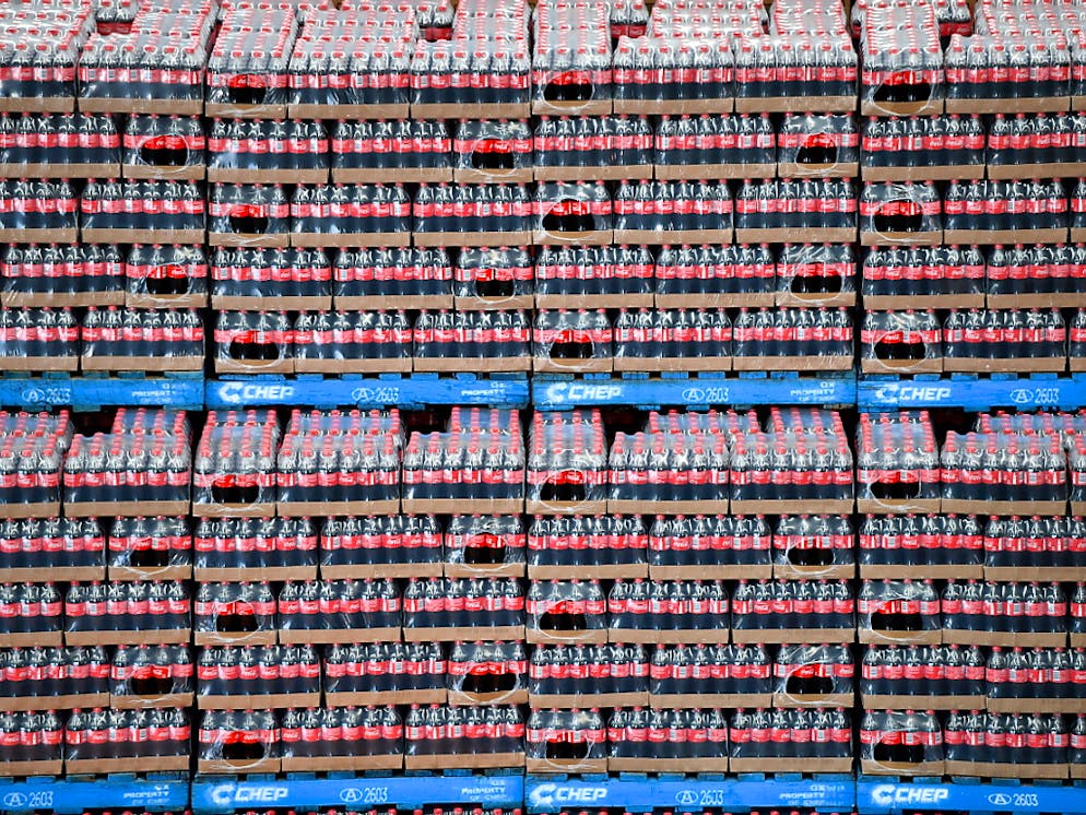 Le père des enfants les nourrissait avec des gâteaux et du Coca. Ils étaient complètement livrés à eux-mêmes.