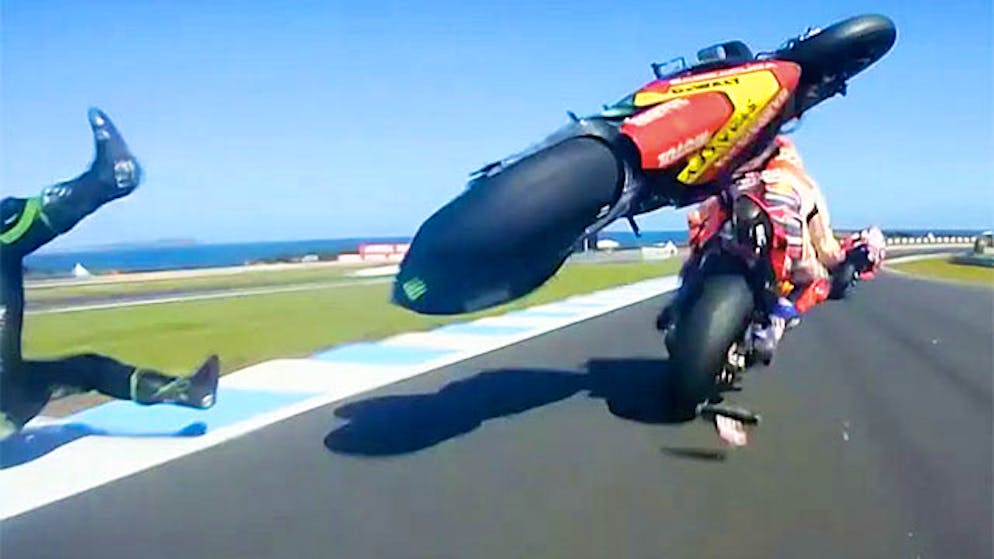 Zarco a été éjecté de son bolide après avoir percuté Marquez