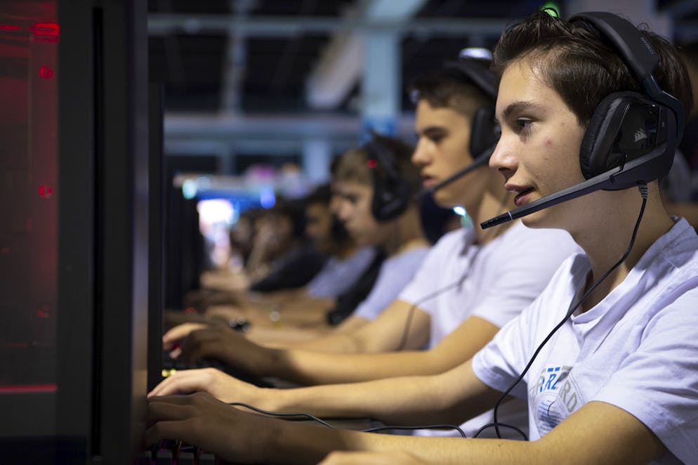 Des joueurs à l’occasion du Zurich Game Show en septembre dernier: en Suisse, les structures professionnelles des eSports en sont bien souvent à leurs balbutiements.