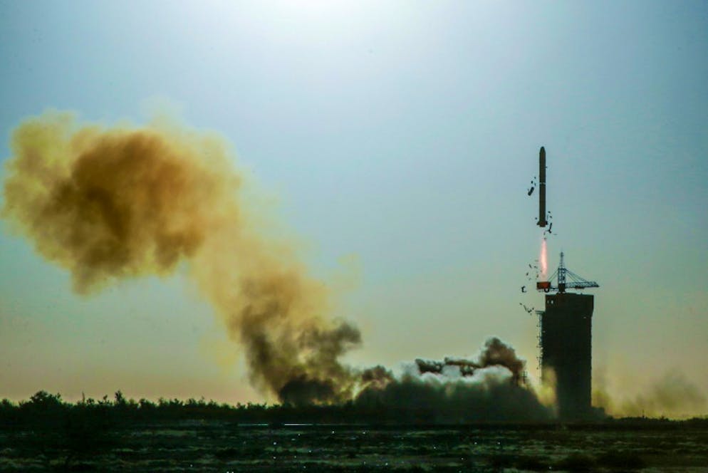 La fusée Longue Marche-2C a décollé le 29 octobre 2018 de la base de lancement de Jiuquan (nord-ouest de la Chine), emportant à son bord avec à son bord le CFOSAT ("China-France Oceanography SATellite")