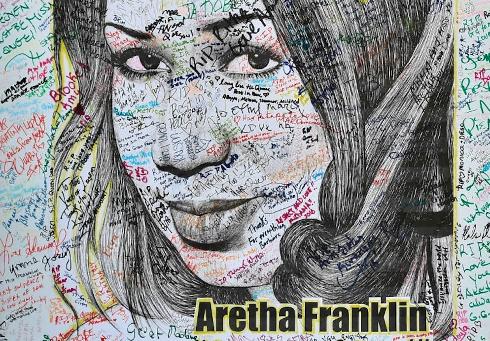 Une affiche à la mémoire d'Aretha Franklin, le 26 octobre 2018 à Detroit. La maison de la "Reine de la soul", décédée en août 2018, a été mise en vente pour 800.000 dollars