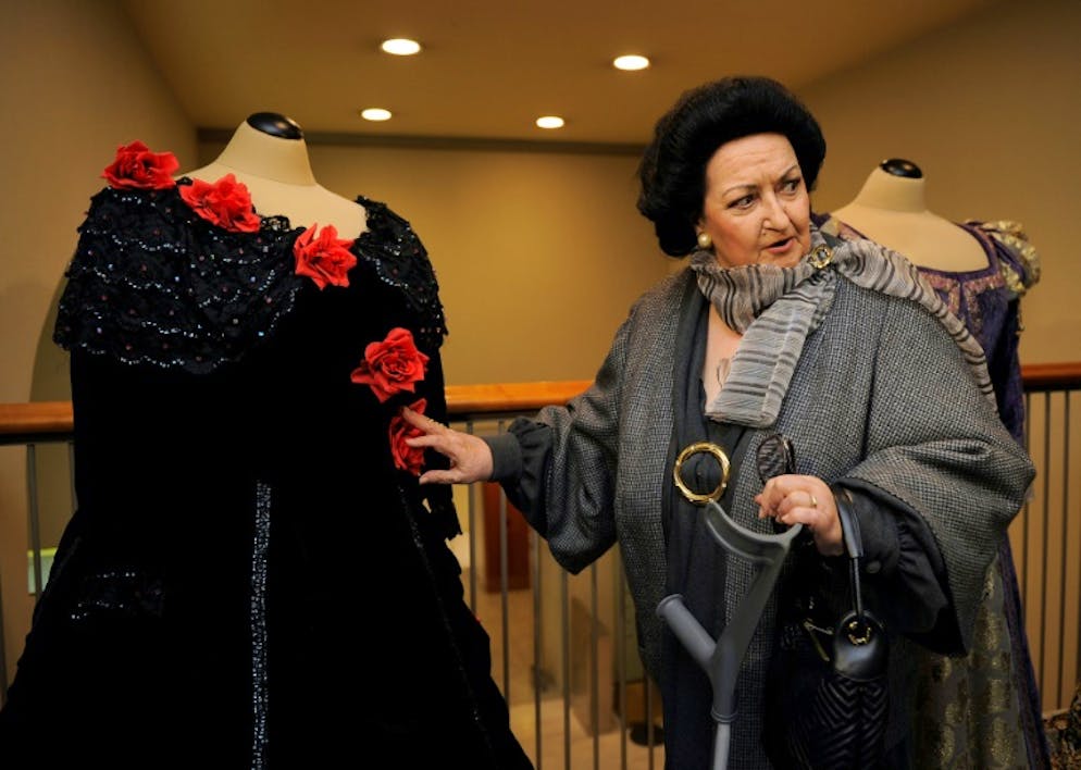 la soprano espagnole Montserrat Caballé lors d'une exposition à l'occasion du 50e anniversaire de ses débuts, le 3 janvier 2012 à Barcelone