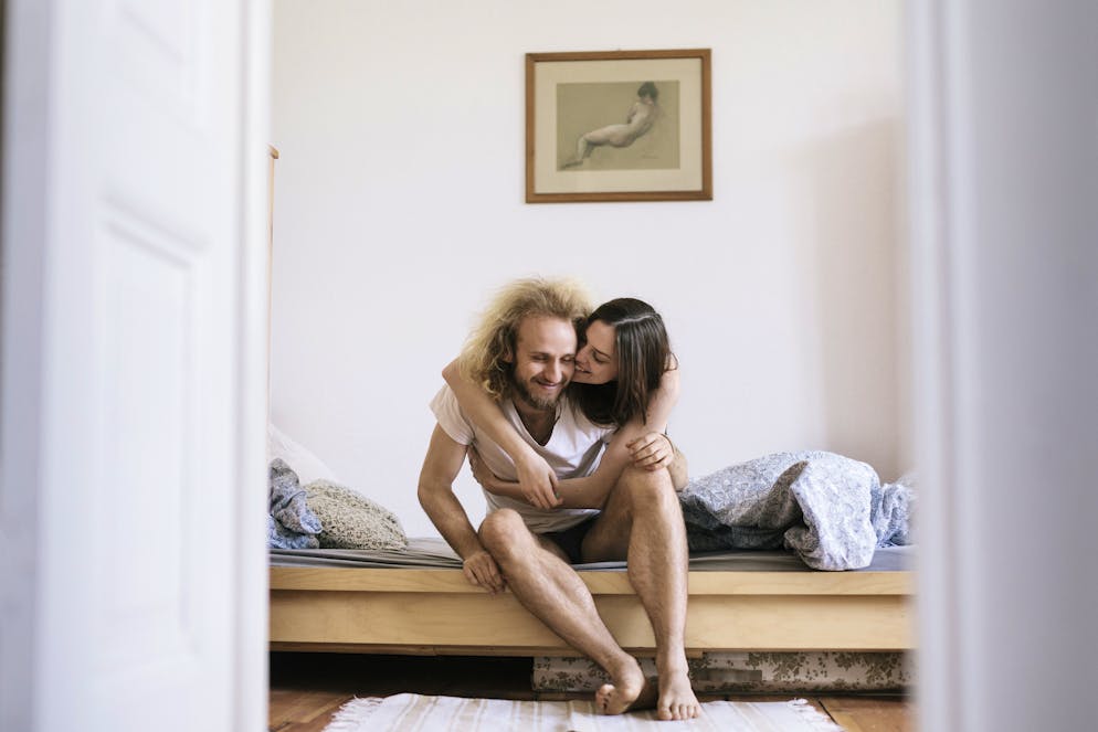 Soziale Kontakte geben uns Energie. Widmen Sie ein paar Minuten am Morgen einem Menschen, den Sie mögen.