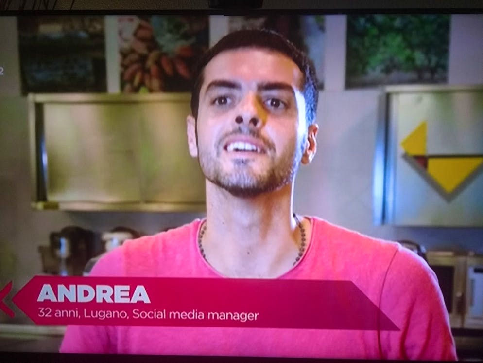 Andrea Carpinteri si racconta durante il talent di cucina, "Il ristorante degli chef".
