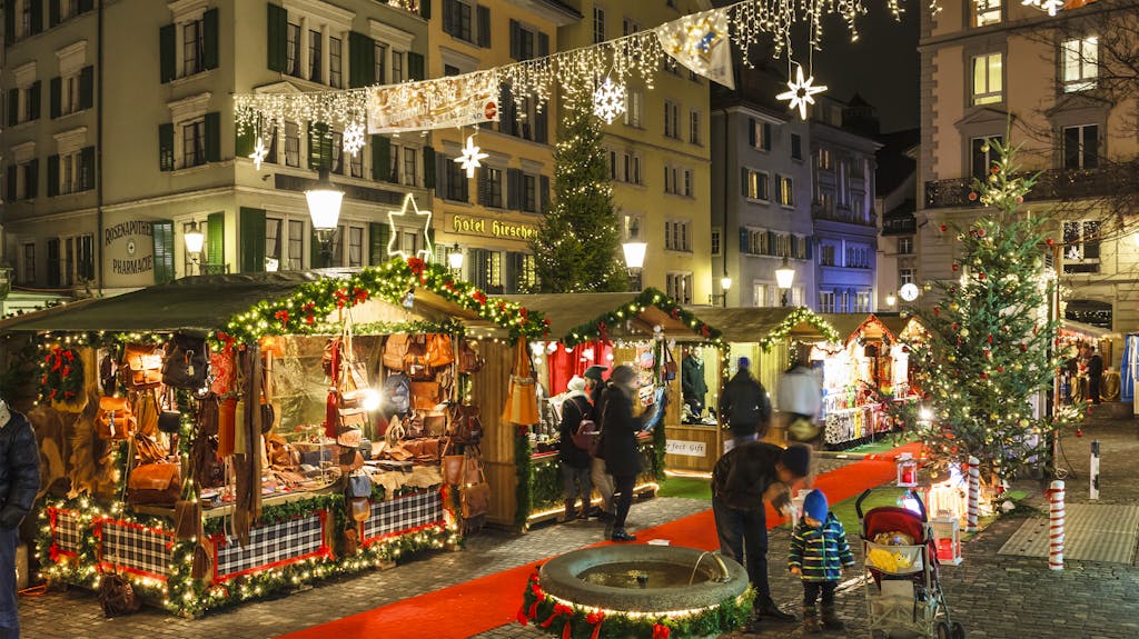 Weihnachtsmarkte Fruher Start Wird Kritisch Beaugt