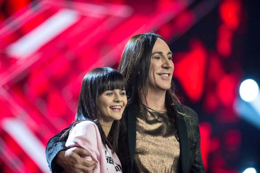 X Factor, in 1,195 mila per quinto live