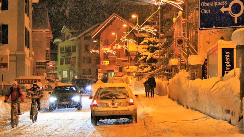 Neue Hotels, ein Ausbau der Infrastruktur und steigende Touristenzahlen sollen das kleine Dorf Andermatt aus seinem Dornröschenschlaf erwecken.