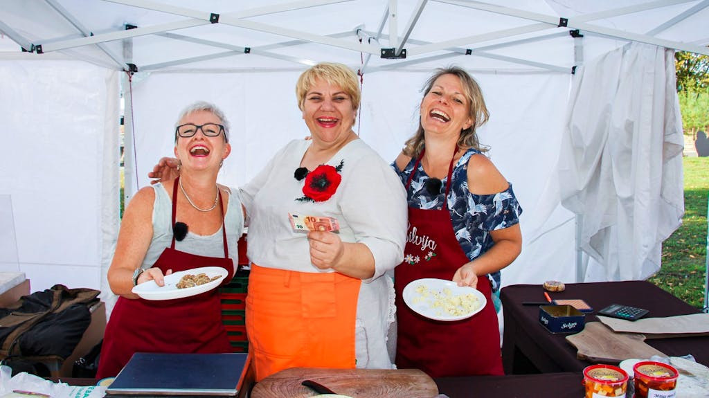 Frauen treffen riga