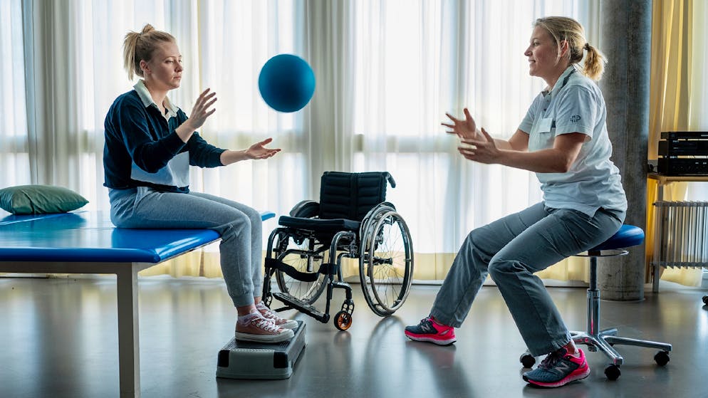 «Weglaufen geht nicht». Elodie (Annina Euling) in der Reha in Nottwil LU.