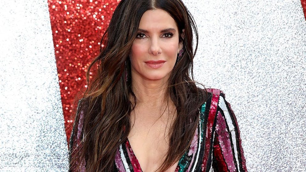 Ces stars ont plus de 50 ans!. En 2015, People Magazine désignait Sandra Bullock comme la «Femme de l'année». À 54 ans, l'actrice est plus resplendissante que jamais.