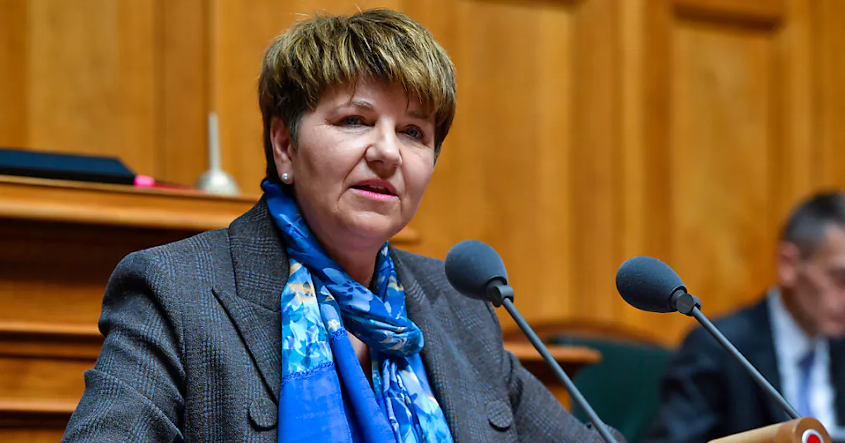 Sessione: Viola Amherd accetta elezione | blue News