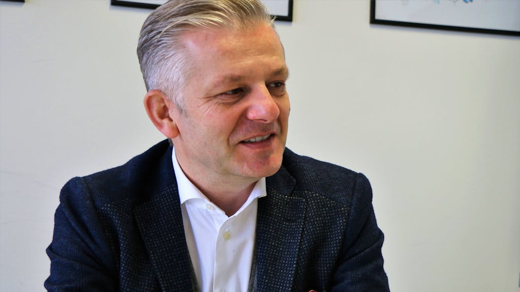 Rainer Maria Salzgeber. «Ich habe mir lieber Kleider gekauft, als Bier trinken zu gehen»