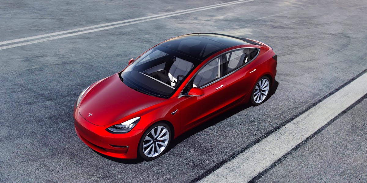 Alle Optionen erklärt: Model 3: Wie viel kostet der «günstige Tesla» in der  Schweiz?