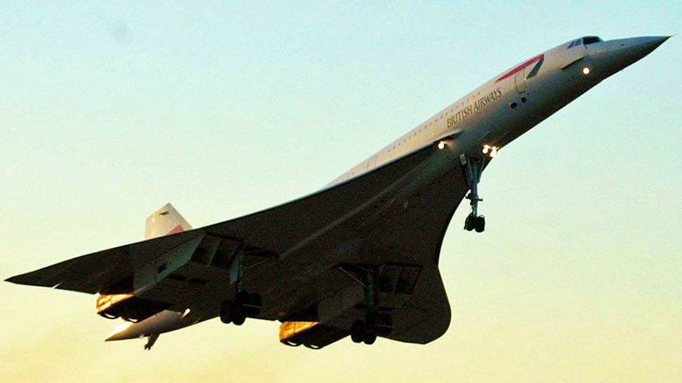 Legendäre Flugzeuge. Einstmals der Stolz der Air France und British Airways: Die Aérospatiale-BAC Concorde 101/102. Im Bild: Die Maschine der British Airways, die am 24. Oktober 2003 in New York zum letzten Linienflug einer Concorde startet.
