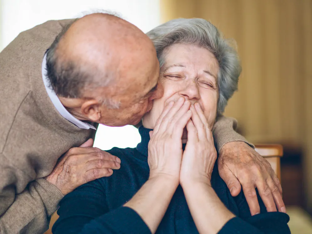 Les 10 plus grandes idées reçues sur le sexe. Les jeunes hommes sont toujours prêts, à 60 ans, il faut du Viagra, et à partir de 70 ans, la vie sexuelle est terminée. Faux! Selon une étude...