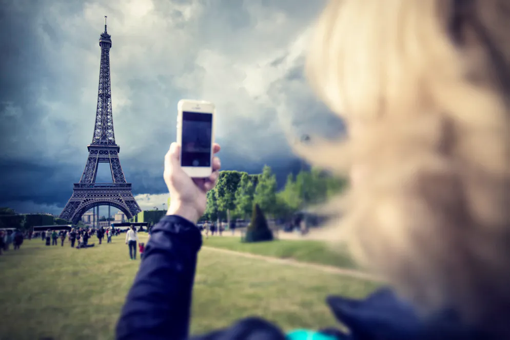Smartphone: ce que vos photos disent de vous. Chaque photo prise avec votre Smartphone capture bien plus que le simple domaine du visible.