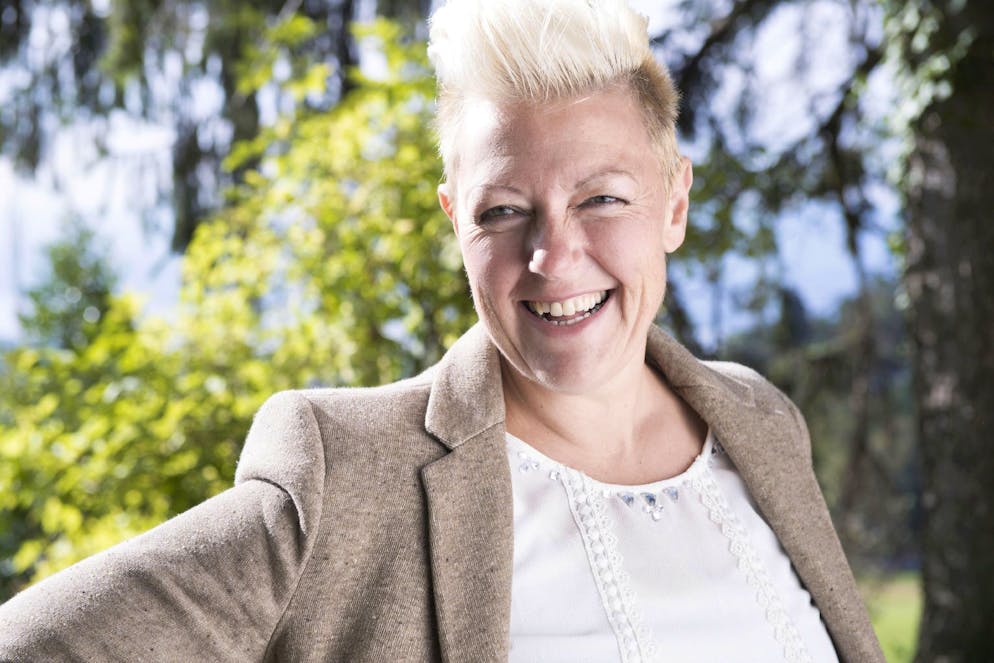 Vreni Giger. Mühe hat die Spitzenköchin, wenn sie im Februar überall Erdbeeren und Spargeln sieht: «Wir sollten dem Winter und seinem Gemüse ...