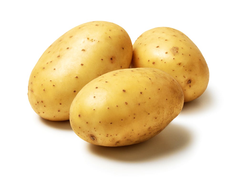 Leichenfinger: Vom Ringen mit der kalten Jahreszeit. Eine natürliche Alternative bietet die Kartoffel. Einmal erhitzt speichert sie die Hitze ähnlich lange, wie die vorherigen Handwärmer. Ein Trick, den mir eine Freundin aus Bulgarien verraten hat, deren Oma ihr früher immer eine heisse Kartoffel in die Jackentasche steckte. Funktioniert! Ist aber irgendwie auch nicht ganz alltagstauglich.