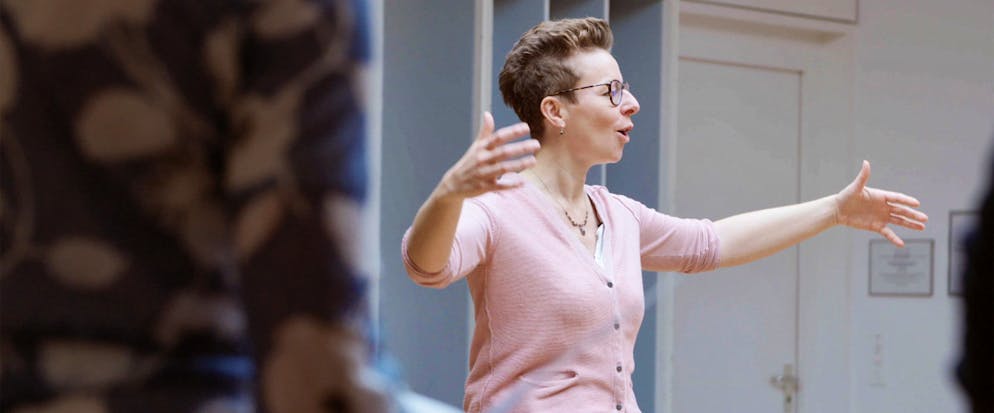 Im Kino: «Der Klang der Stimme». Jodlerin Nadia Räss: «Wenn ich singe, bin ich im Hier und Jetzt. Ein Leben ohne Singen kann ich mir nicht vorstellen. Singen ist für mich Psychohygiene, Jodeln ist mein Therapeut.»