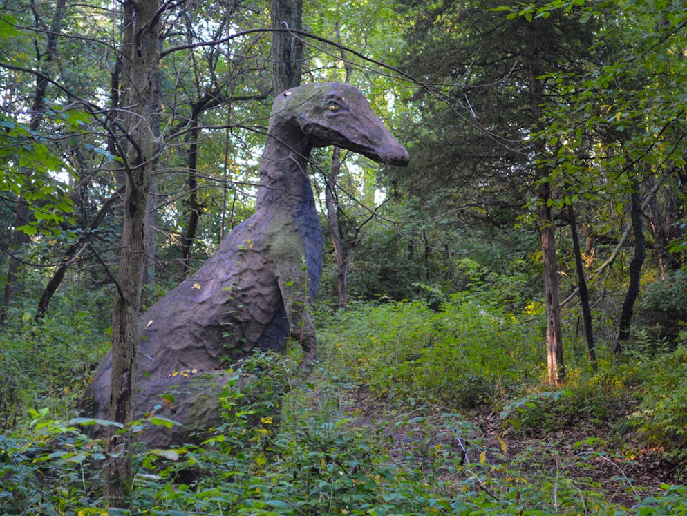 Schluss mit lustig: Diese Freizeitparks sind wirklich gruselig. Jetzt nichts wie weg! Ein Überbleibsel in «Dinosaur World», Michigan, erinnert an die goldenen Zeiten, die der Themenpark zwischen 1963 und 1999 hatte.