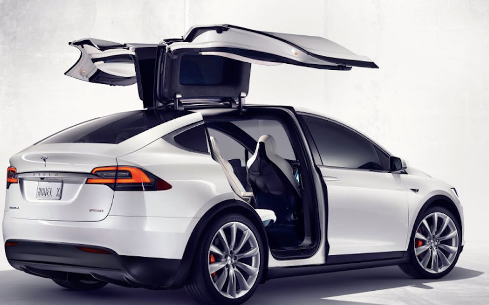 Unnötiger Luxus?: Tesla-Polizeiautos sorgen in Basel für viel