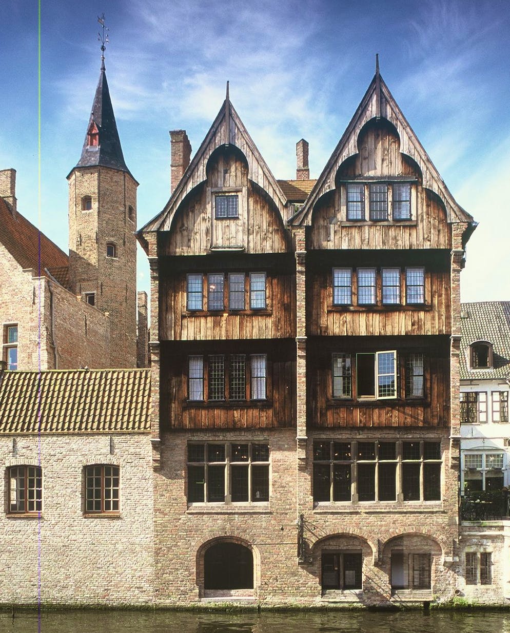 In diesen 10 Luxus-Hotels kann man wohnen wie im Film. Das Boutique-Hotel Bourgondisch Cruyce steht im Zentrum des Filmdramas «Brügge sehen... und sterben?» aus dem Jahre 2008. Abgesehen von dem Nacherleben von Filmmomenten schwärmen Cineasten von der Atmosphäre des einzigartigen Hotels.