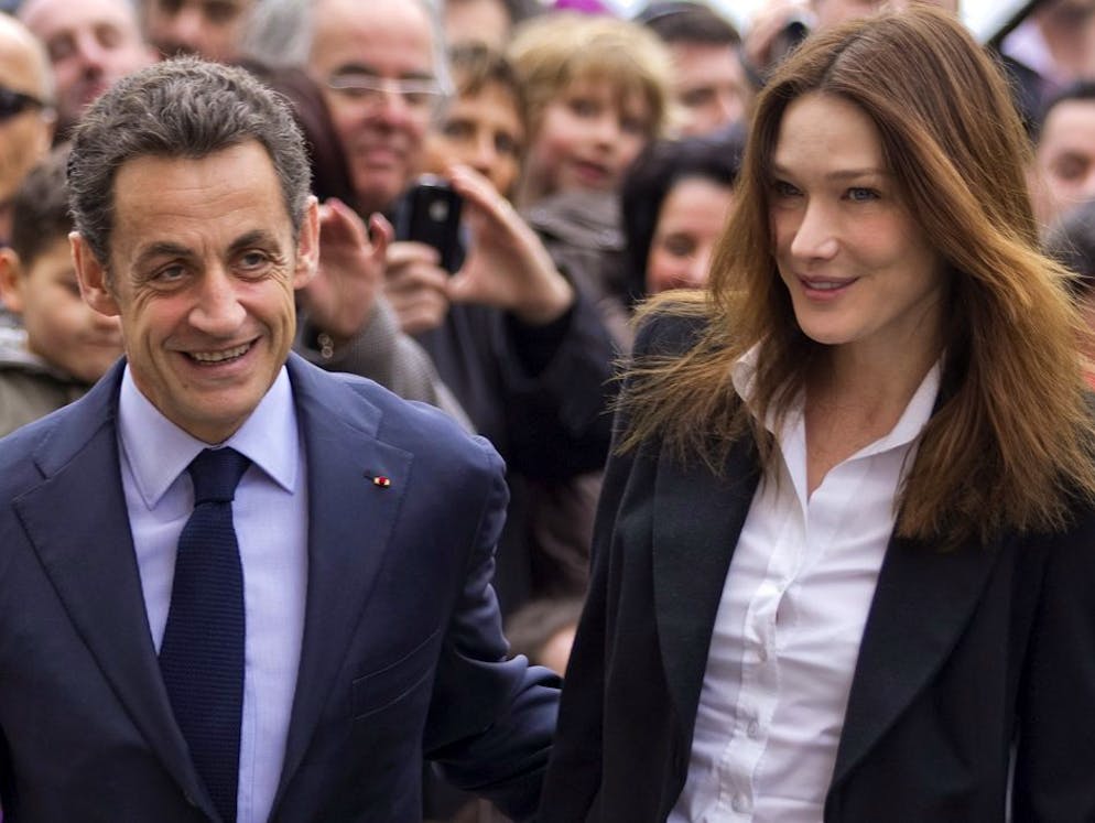 Саркози википедия. Николя Саркози с женой.