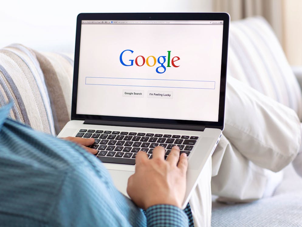 Was passiert im Internet in einer Minute?. Auf Google werden pro Minute 3,5 Millionen Suchanfragen gestartet...