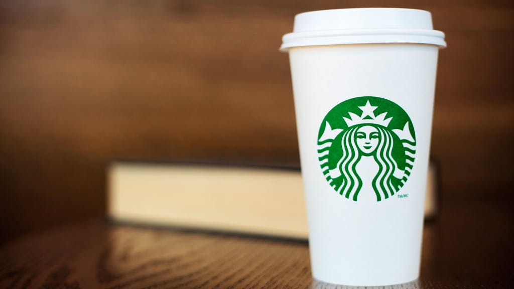 Wachmacher oder Kalorienbombe?. Starbucks-Kaffee: Was steckt wirklich drin?
