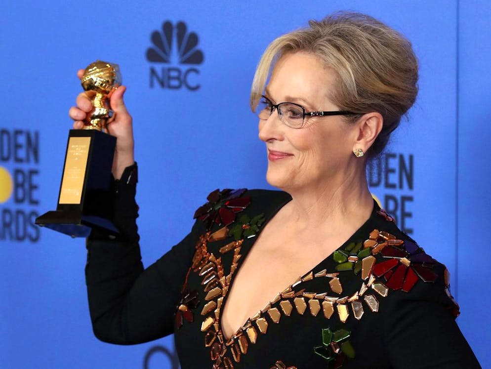 Meryl Streep in immagini. Meryl Streep detiene il record di candidature anche ai Golden Globe: ben 31 di cui 9 trasformatesi in vittorie. Nella foto l'attrice con il Golden Globe alla carriera assegnatole nel 2017.