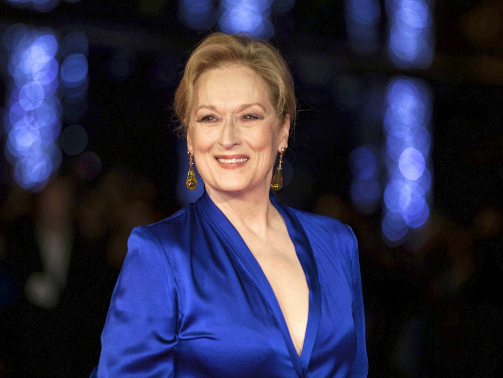 Meryl Streep in immagini. Nata in New Jersey nel 1949, la Streep si laurea in arte drammatica alla Yale Drama School nel 1971.