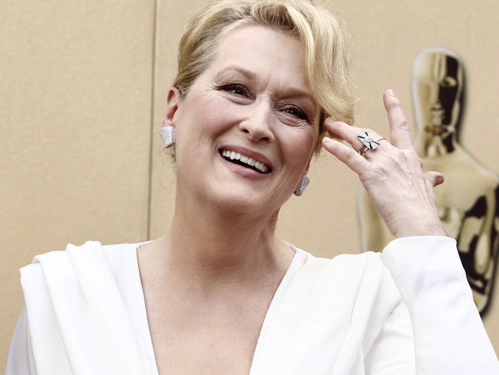 Meryl Streep in immagini. Gli anni '80 la consacrano come attrice talentuosa e profondamente versatile, capace di passare da ruoli drammatici a commedie brillanti senza perdere di efficacia e credibilità.
