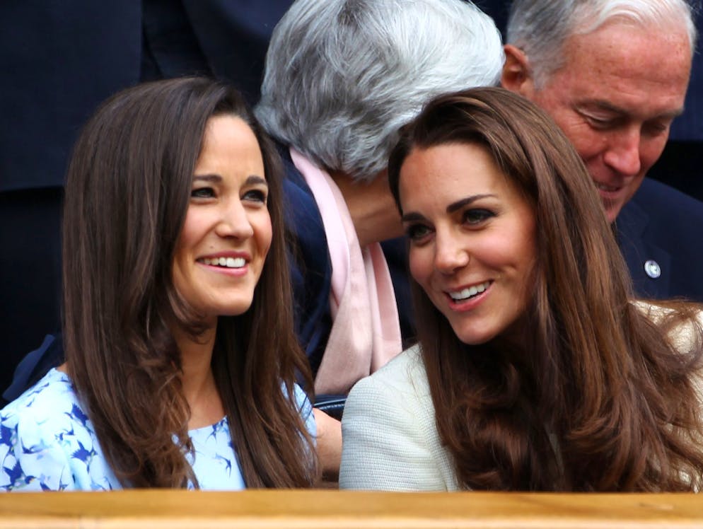 Würstchen, Wombat und Co.: Die Spitznamen der Royals. Pip und Squeak hiessen die beiden Meerschweinchen, die Pippa und Kate Middleton als Schulmädchen hatten. Die Namen ihrer Haustiere sollten ihre eigenen Spitznamen werden. So kam es, dass die heutige Herzogin von Cambridge früher «Squeak» (dt.: Quietsch) gerufen wurde.