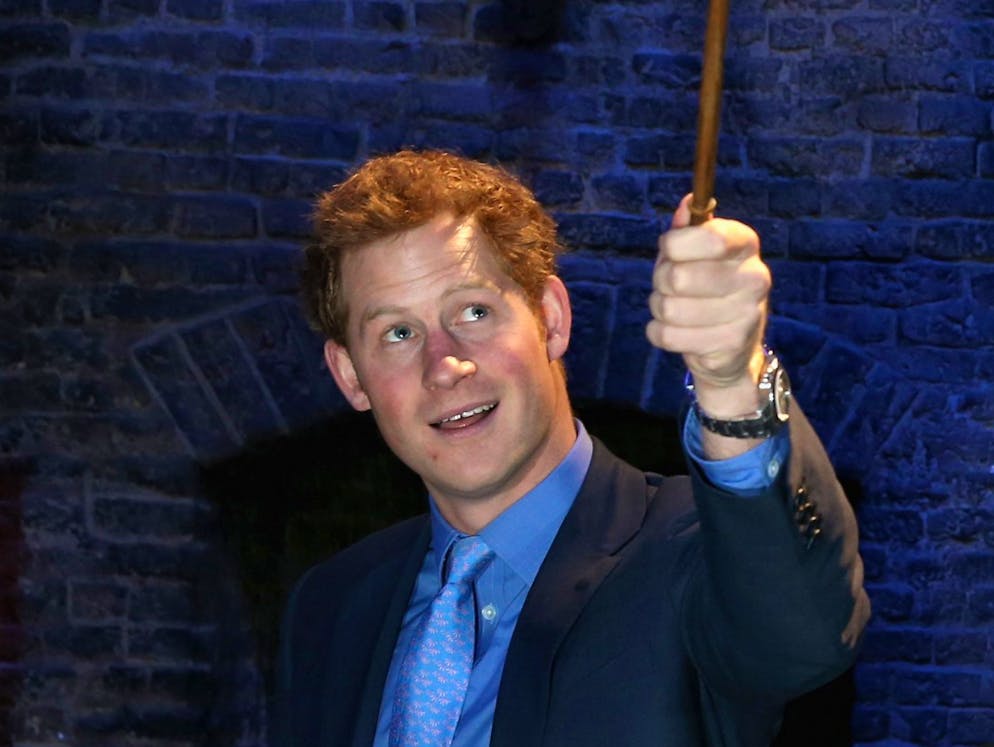 Würstchen, Wombat und Co.: Die Spitznamen der Royals. Eine kanadische TV-Journalistin will bei einem Interview mit Prinz Harry herausgefunden haben, dass er von Freunden «Potter» genannt wird. Richtig, nach Zauberer Harry Potter. Der Palast wolle jedoch nicht, dass der Spitzname an die Öffentlichkeit dringt.